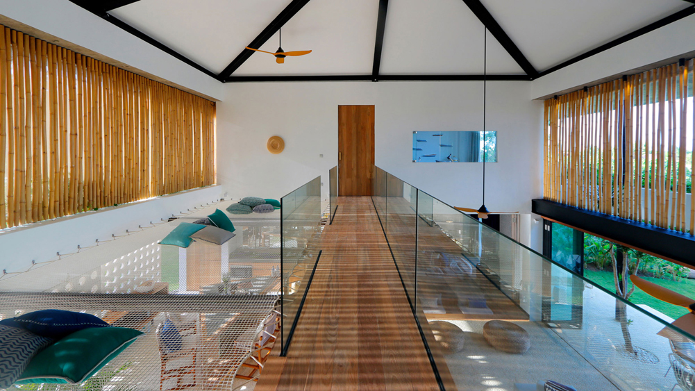 Villa Seascape - Upstairs living space